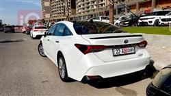 تويوتا أفالون